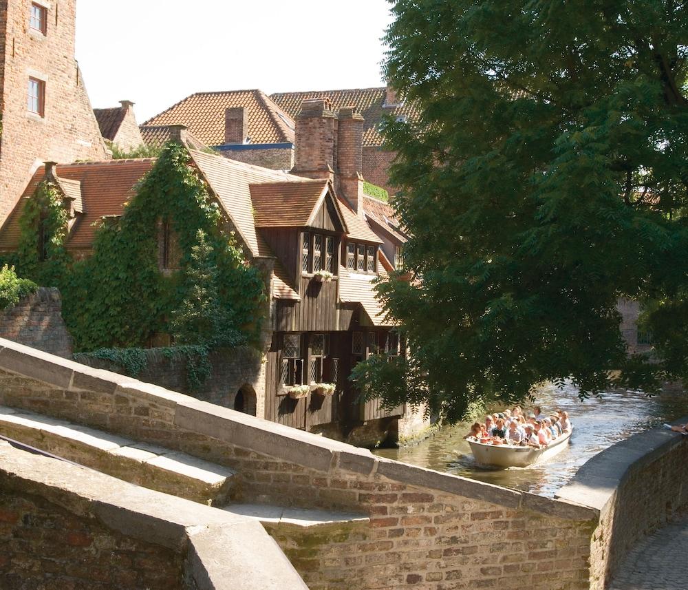 B&B Exclusive Guesthouse Bonifacius Brujas Exterior foto